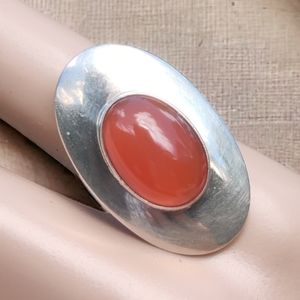 🧡 Vintage Silver and Carnelian Ring